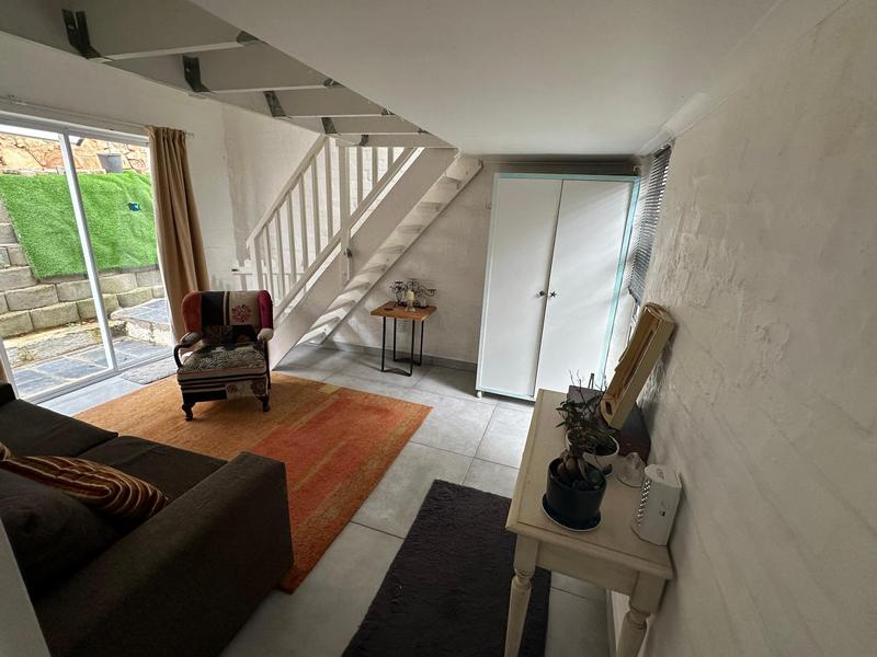 4 Bedroom Property for Sale in Santos Bay Western Cape